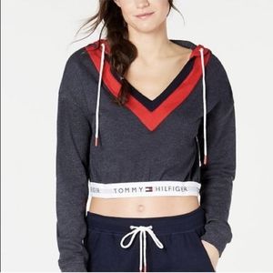 Tommy Hilfiger Cropped Hoddie